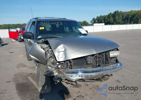 2000 Chevrolet Blazer Ls from USA, damaged, VIN 1GNDT13W3Y2134426